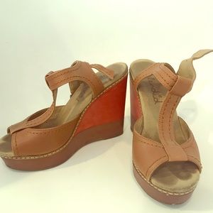 Wedge heels by Splendid